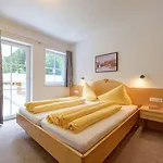 La Apartmanhotel Sankt Anton am Arlberg