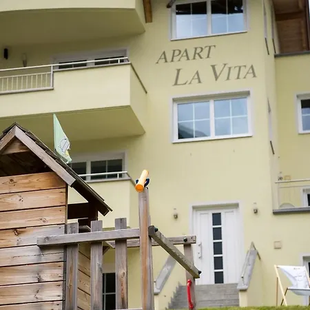 Apart La Vita 3*