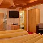 La Aparthotel